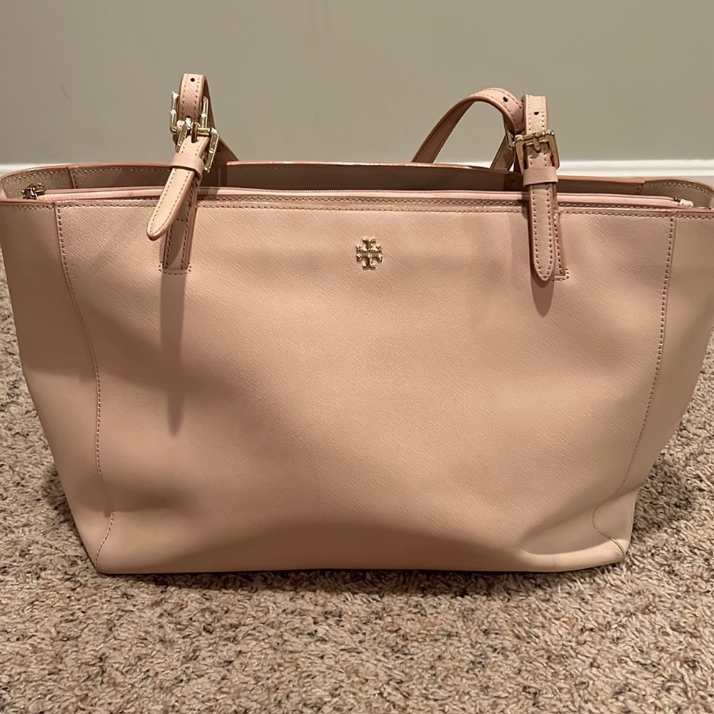 Tory Burch light pink tote